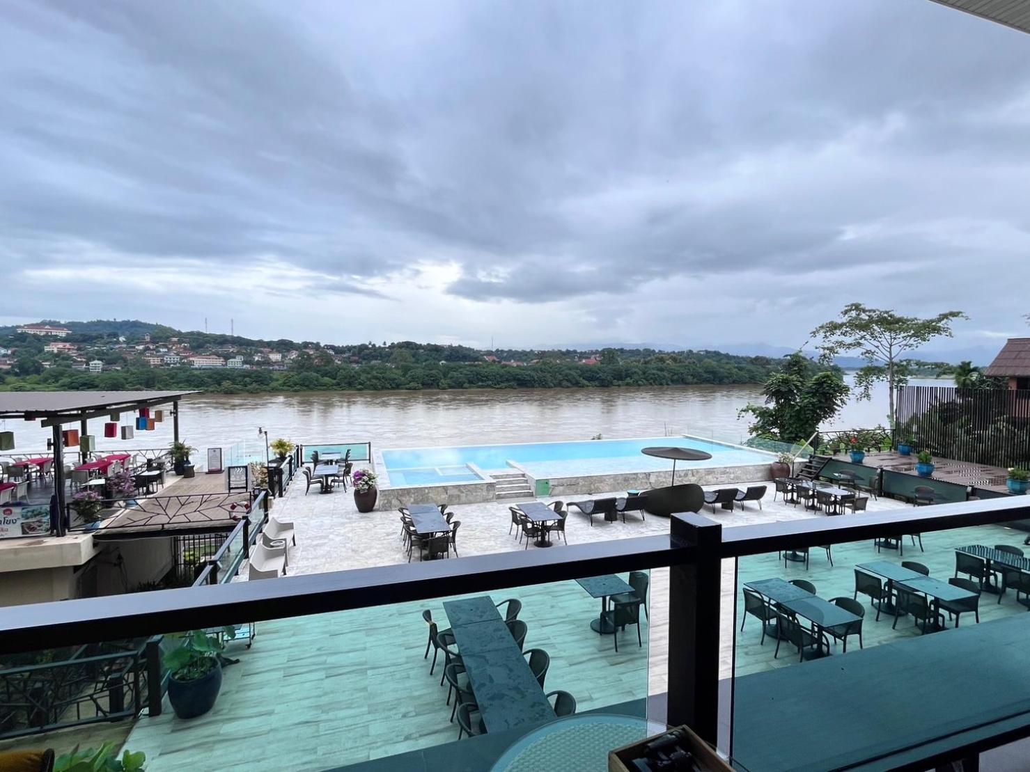 Chiangkhong Teak Garden Riverfront Onsen Hotel- Sha Extra Plus Chiang Khong Exterior foto